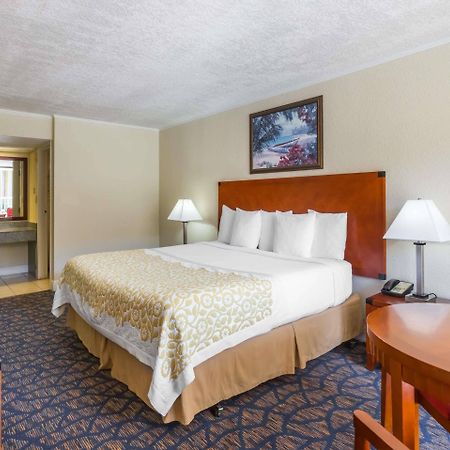 Days Inn & Suites By Wyndham Clermont Dış mekan fotoğraf
