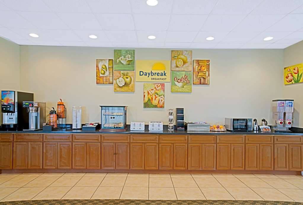 Days Inn & Suites By Wyndham Clermont Konforlar fotoğraf